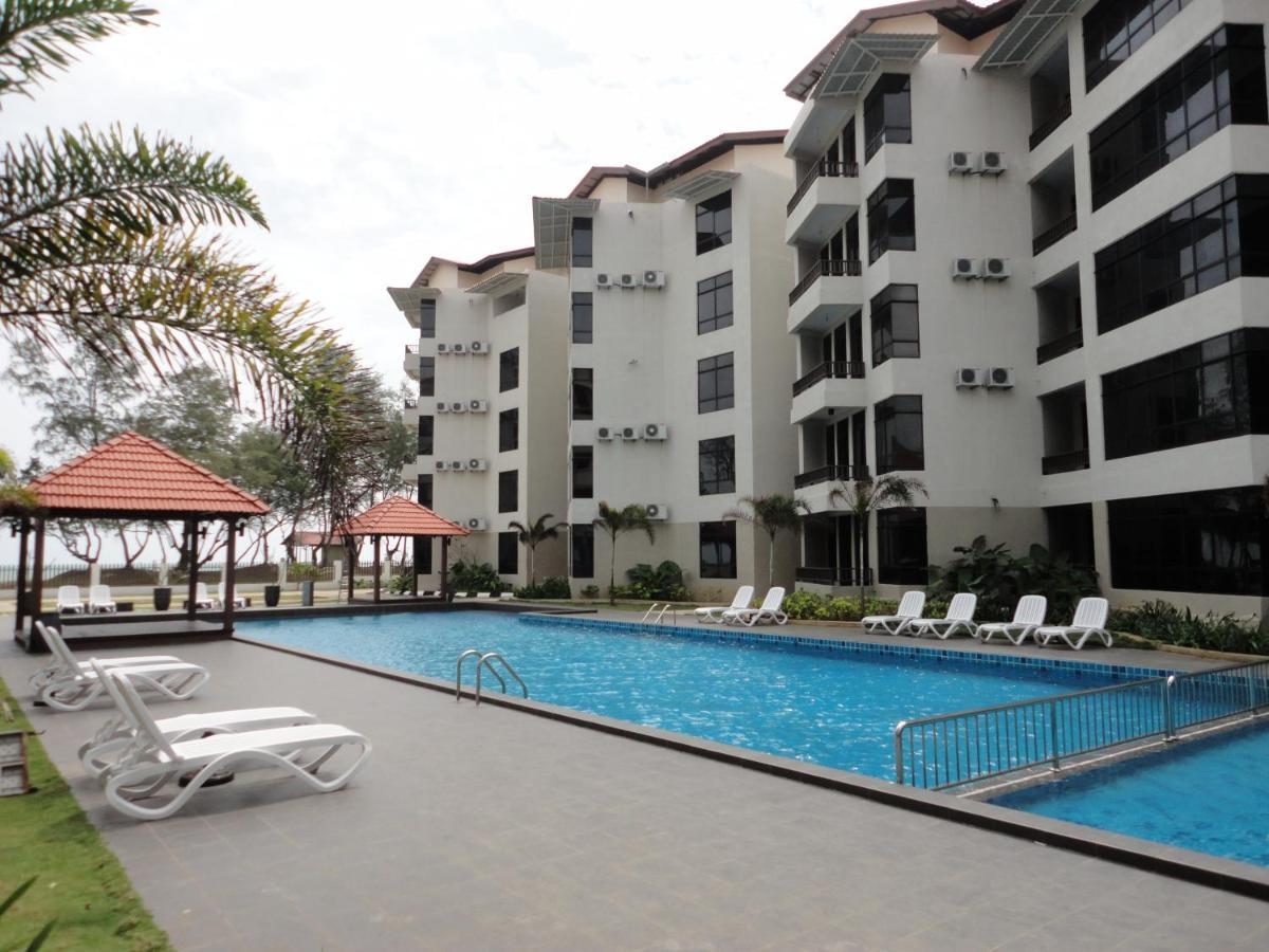Samsuria Beach Resort&Residence Cherating Exterior foto